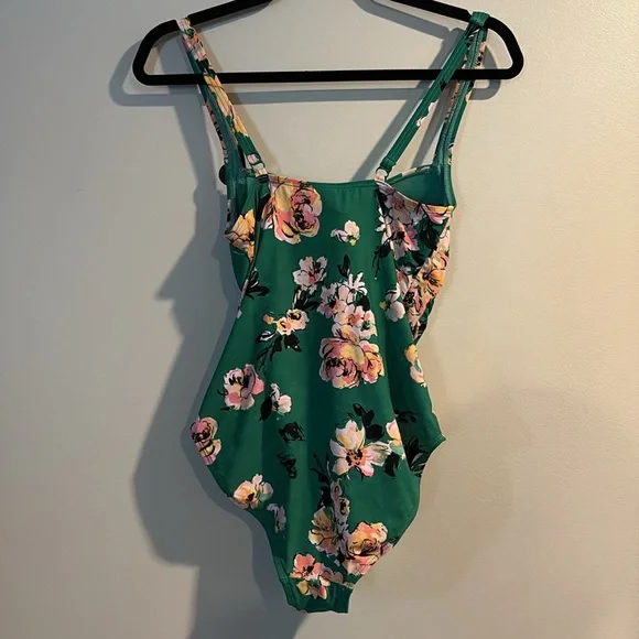 Niptuck Swim One Piece Swimsuit Floral Multifit Cup Green Floral Ruched - Picture 3 of 6